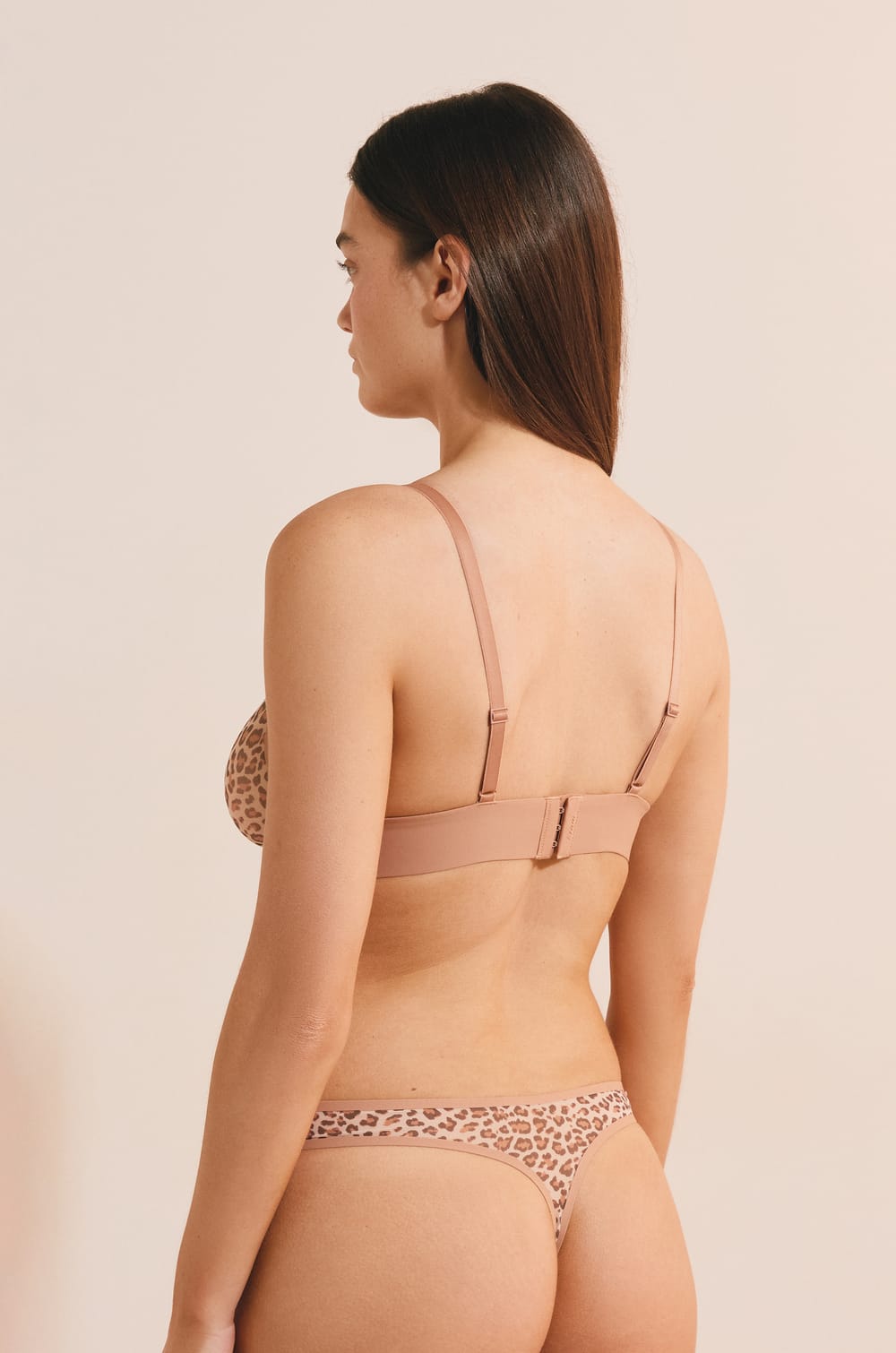 Soutien-gorge triangle sans armatures en tulle;${refinementColor}