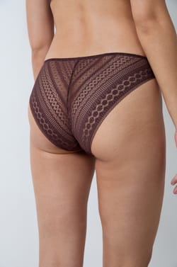  braguitas con detalle de encaje;${refinementColor}