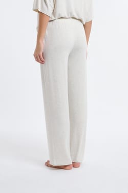 Pantalon de pyjama large en modal;${refinementColor}
