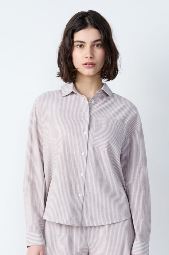 Long-sleeved cotton pyjama shirt;${refinementColor}