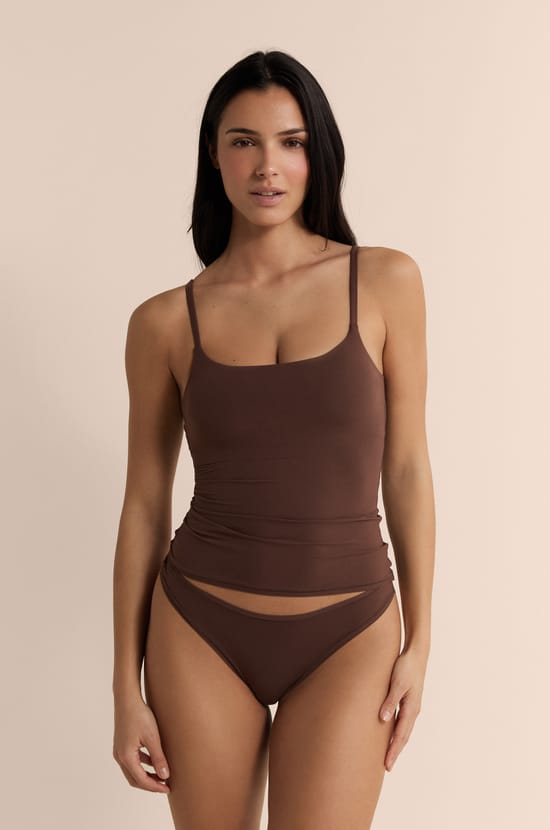Top en microfibre avec brassi&egrave;re int&eacute;gr&eacute;e;${refinementColor}