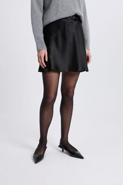 Jupe courte satinée;${refinementColor}
