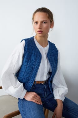 Quilted Effect Cardigan;${refinementColor}