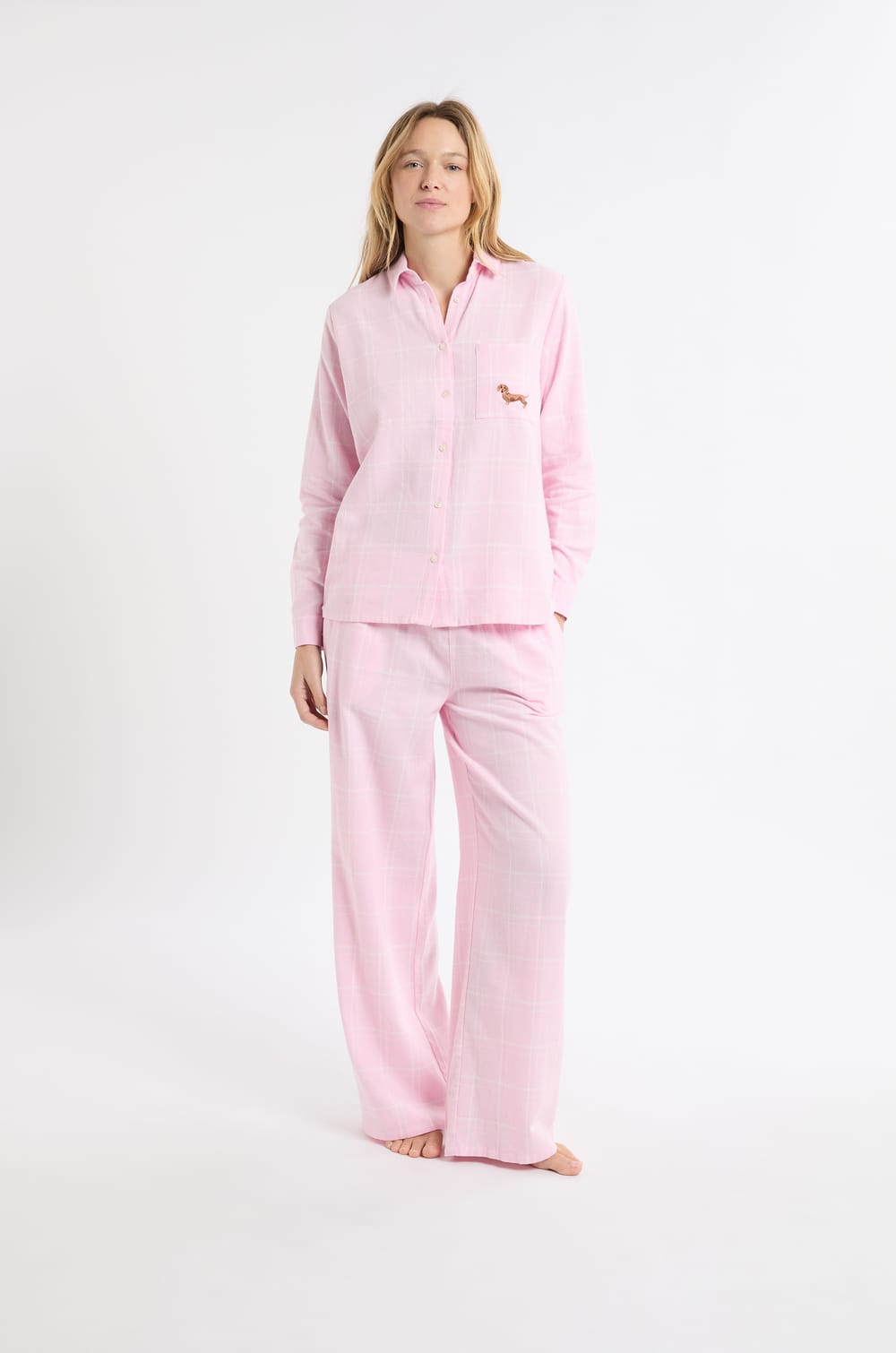 Pyžamov&aacute; ko&scaron;ile s kostkami a v&yacute;&scaron;ivkou jezevč&iacute;ka z bavlny;${refinementColor}