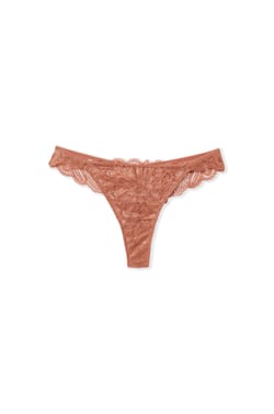 Tanga en dentelle;${refinementColor}