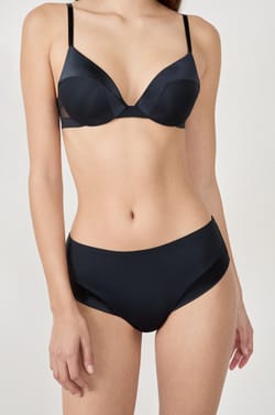 Panty tipo boxer de microfibra satinada;${refinementColor}