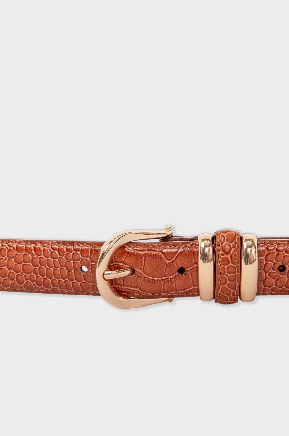 Cintur&oacute;n de cuero;${refinementColor}