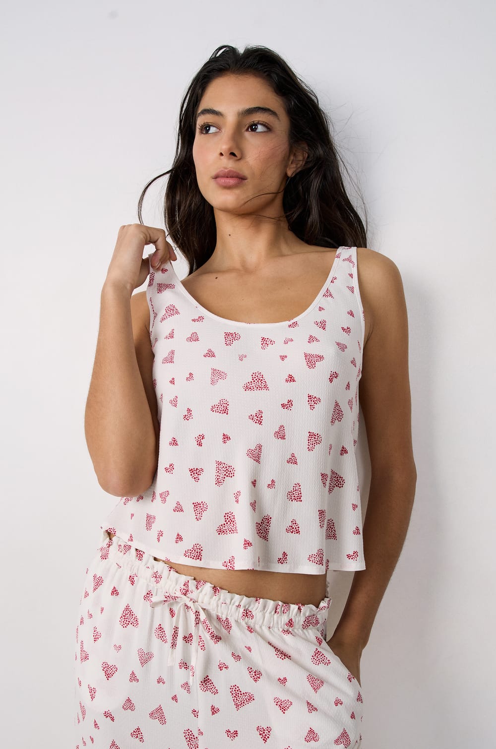Heart Pattern Top;${refinementColor}