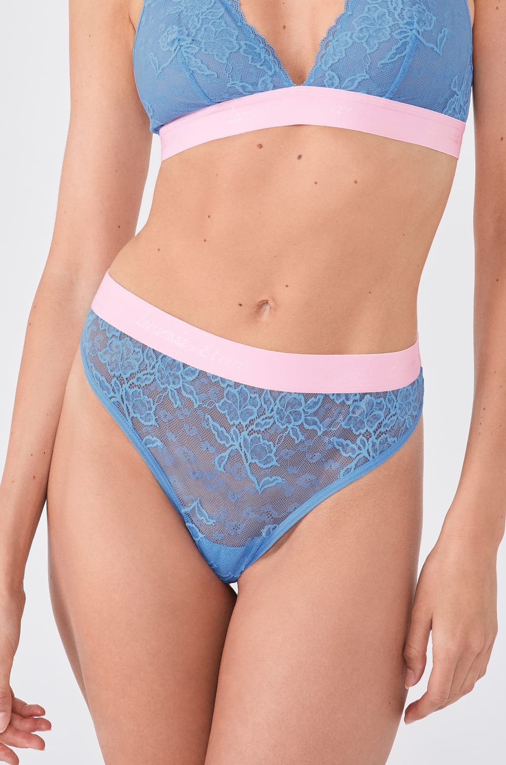 String en dentelle Lemonade Dolls x Etam;${refinementColor}
