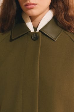 Manteau long droit avec boutons;${refinementColor}