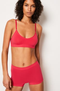 Pantalón corto de algodón para un confort óptimo;${refinementColor}