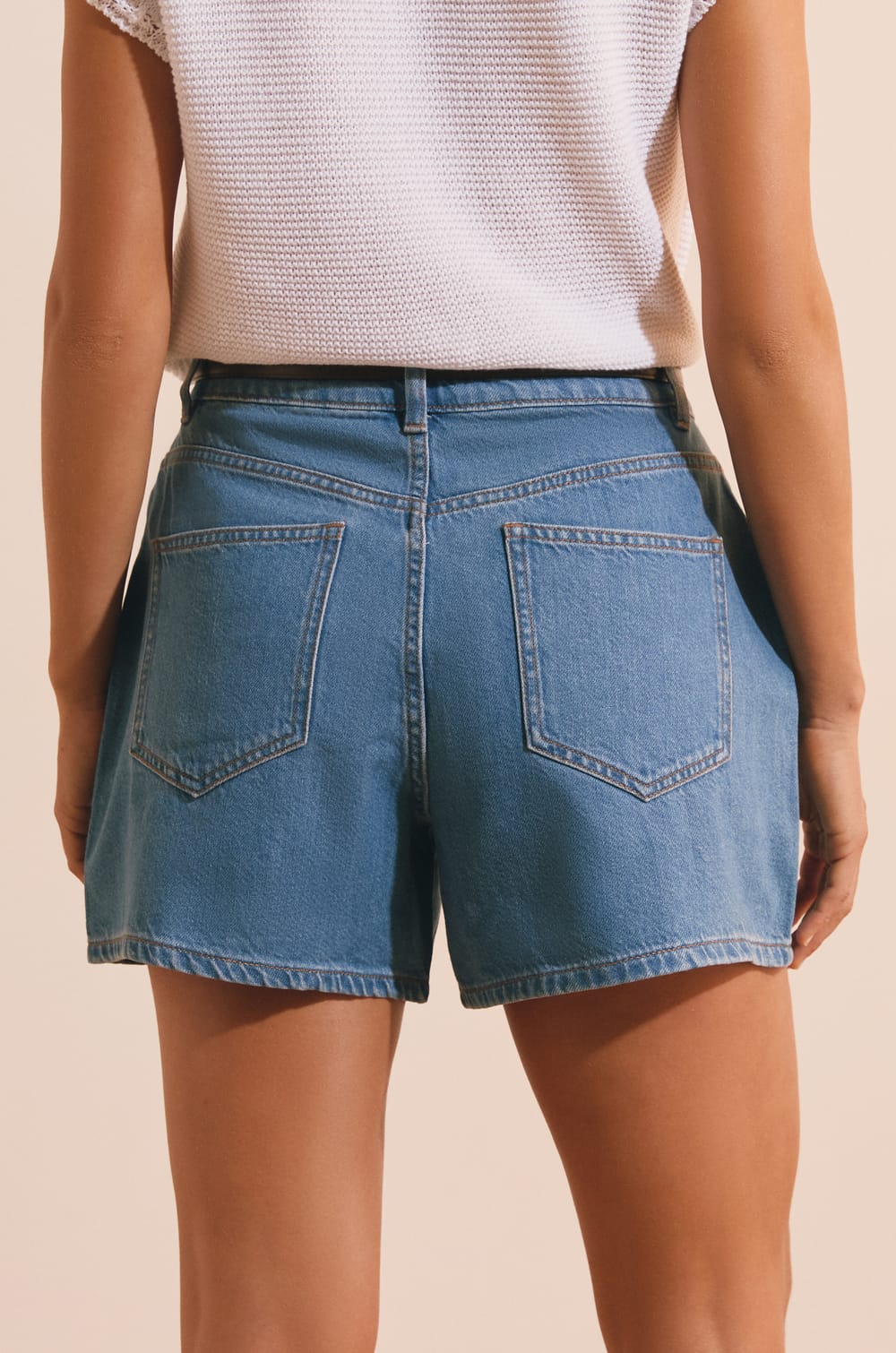Short en jean;${refinementColor}
