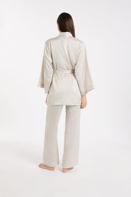 Pyjama 3 pi&egrave;ces satin&eacute; &agrave; motifs;${refinementColor}