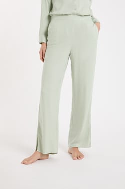 Pantalon de pyjama satin&eacute;;${refinementColor}