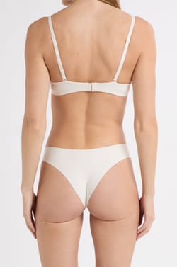 High-Leg Tanga aus Mikrofaser;${refinementColor}