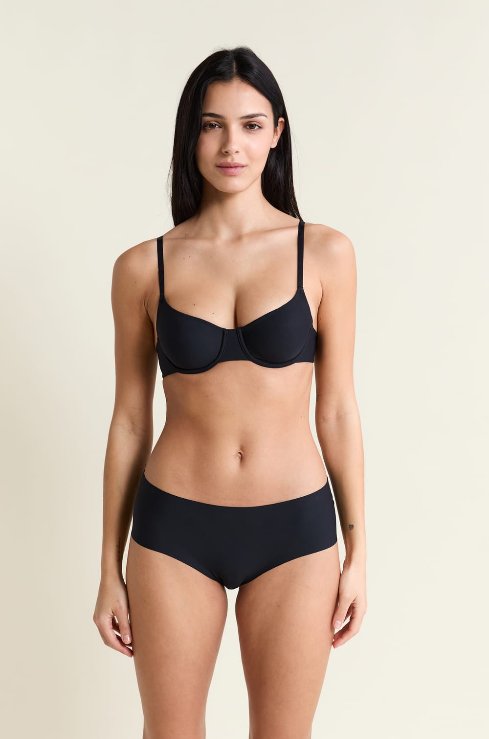 Soutien-gorge corbeille en microfibre;${refinementColor}