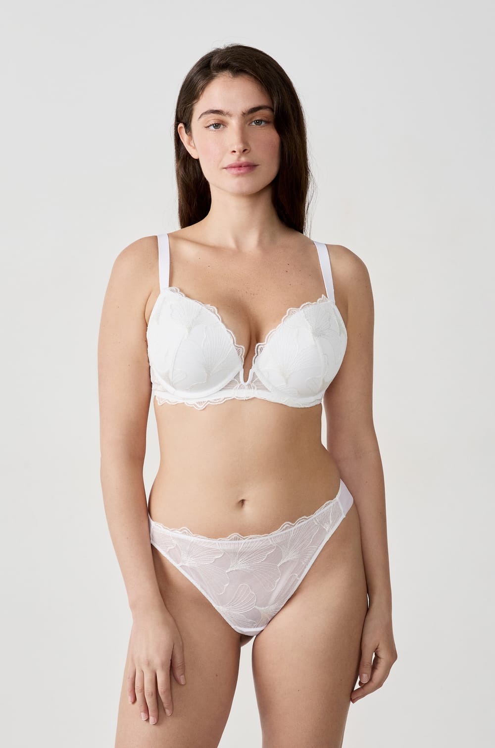 Bra No. 5 - The Lightly Lined Plunge Bra;${refinementColor}