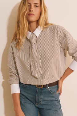Chemise avec cravate &agrave; rayures;${refinementColor}