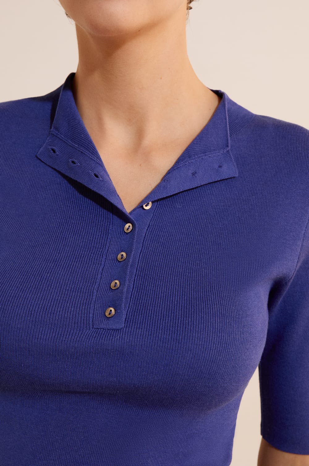 T-shirt &agrave; boutons avec coton;${refinementColor}