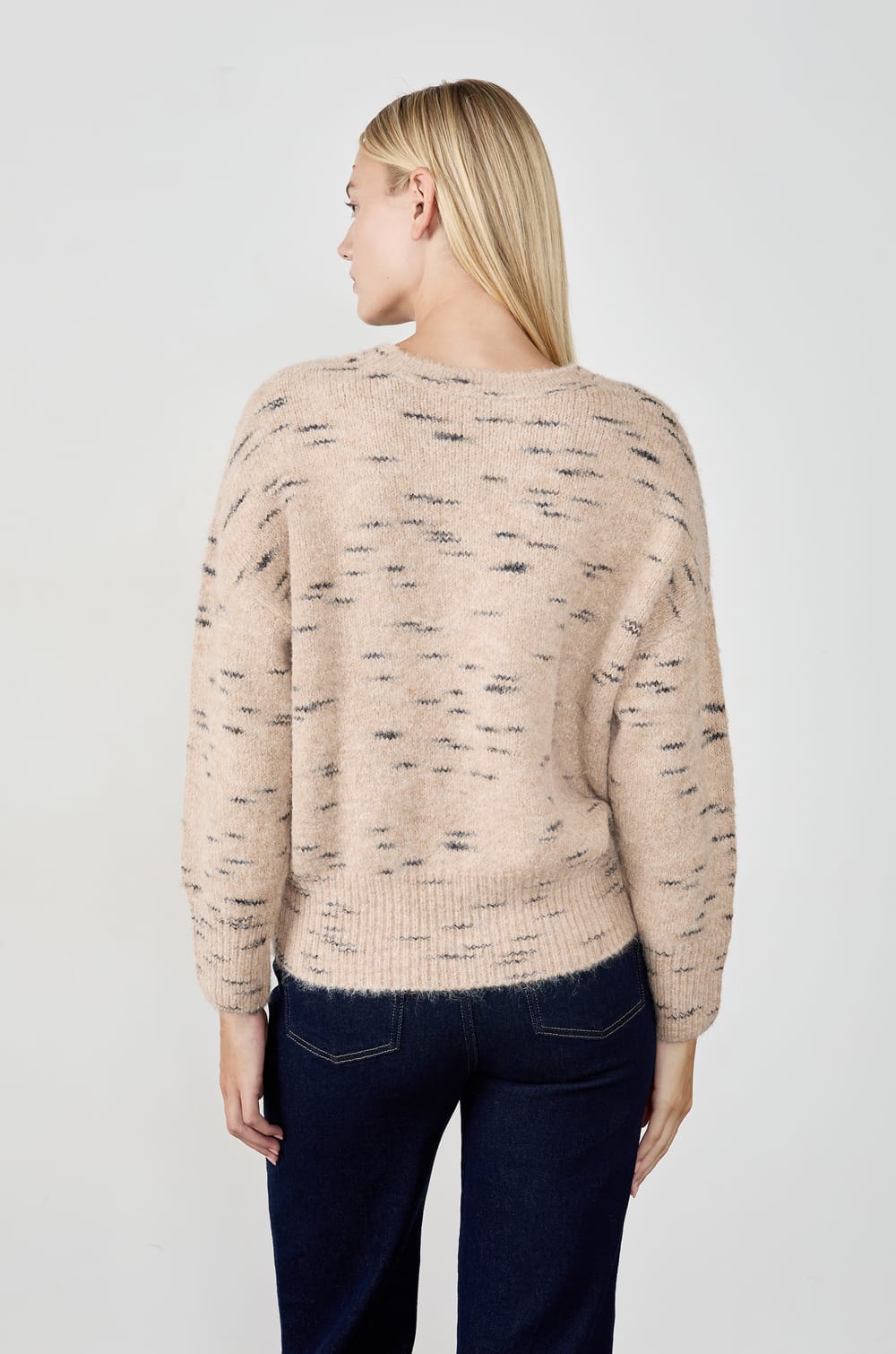 Jersey de cuello redondo;${refinementColor}