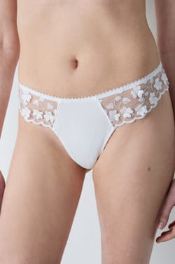 Embroidered Tanga;${refinementColor}