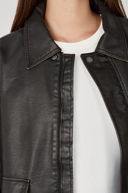 Veste effet cuir;${refinementColor}