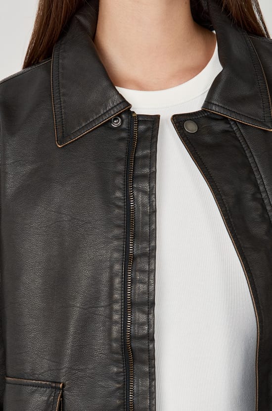 Veste effet cuir;${refinementColor}