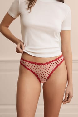 Tulle Thong With Heart Print;${refinementColor}