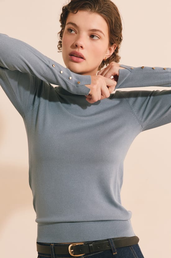 Pull en maille fine &agrave; manches mi-longues;${refinementColor}