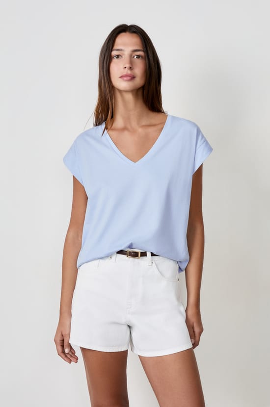 T-shirt col V 100% coton;${refinementColor}