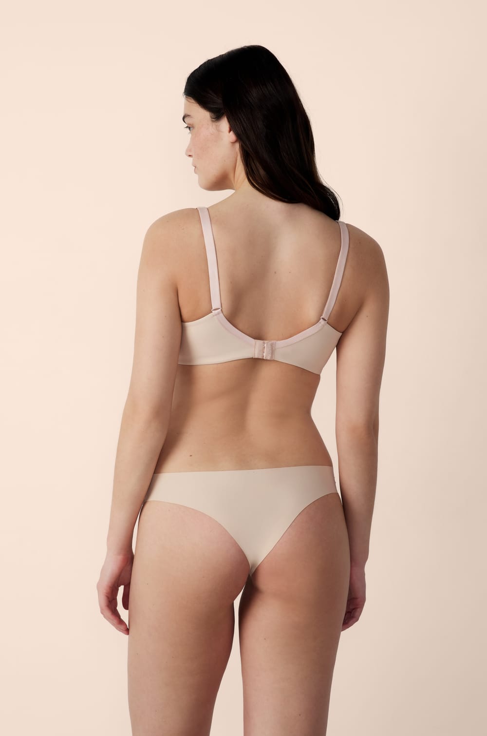 Balconette Bra Minimiser -1 Size Effect;${refinementColor}