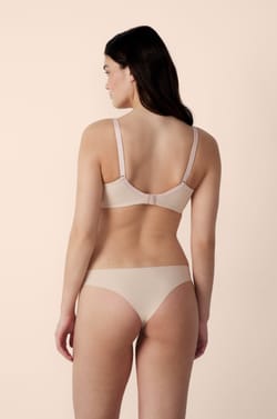 Balconette Bra Minimiser -1 Size Effect;${refinementColor}
