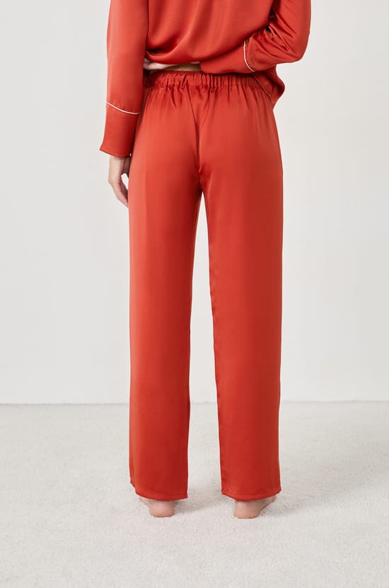 Pantalon de pyjama satin&eacute;;${refinementColor}