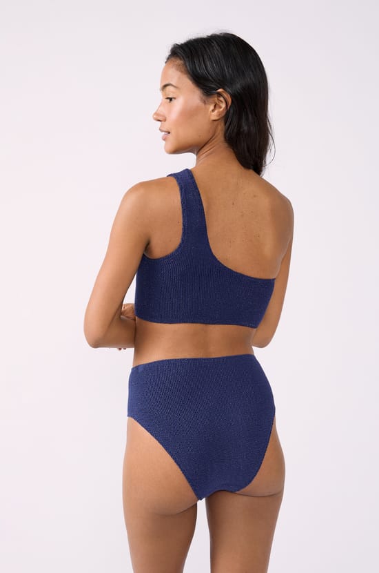 Brassi&egrave;re asym&eacute;trique haut de maillot en mati&egrave;re extensible;${refinementColor}