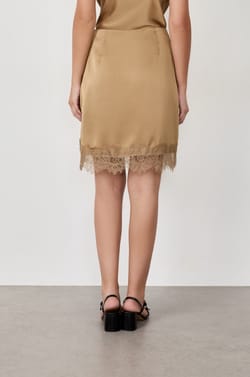 Jupe midi avec dentelle;${refinementColor}