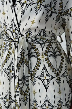 Déshabillé long imprimé;${refinementColor}