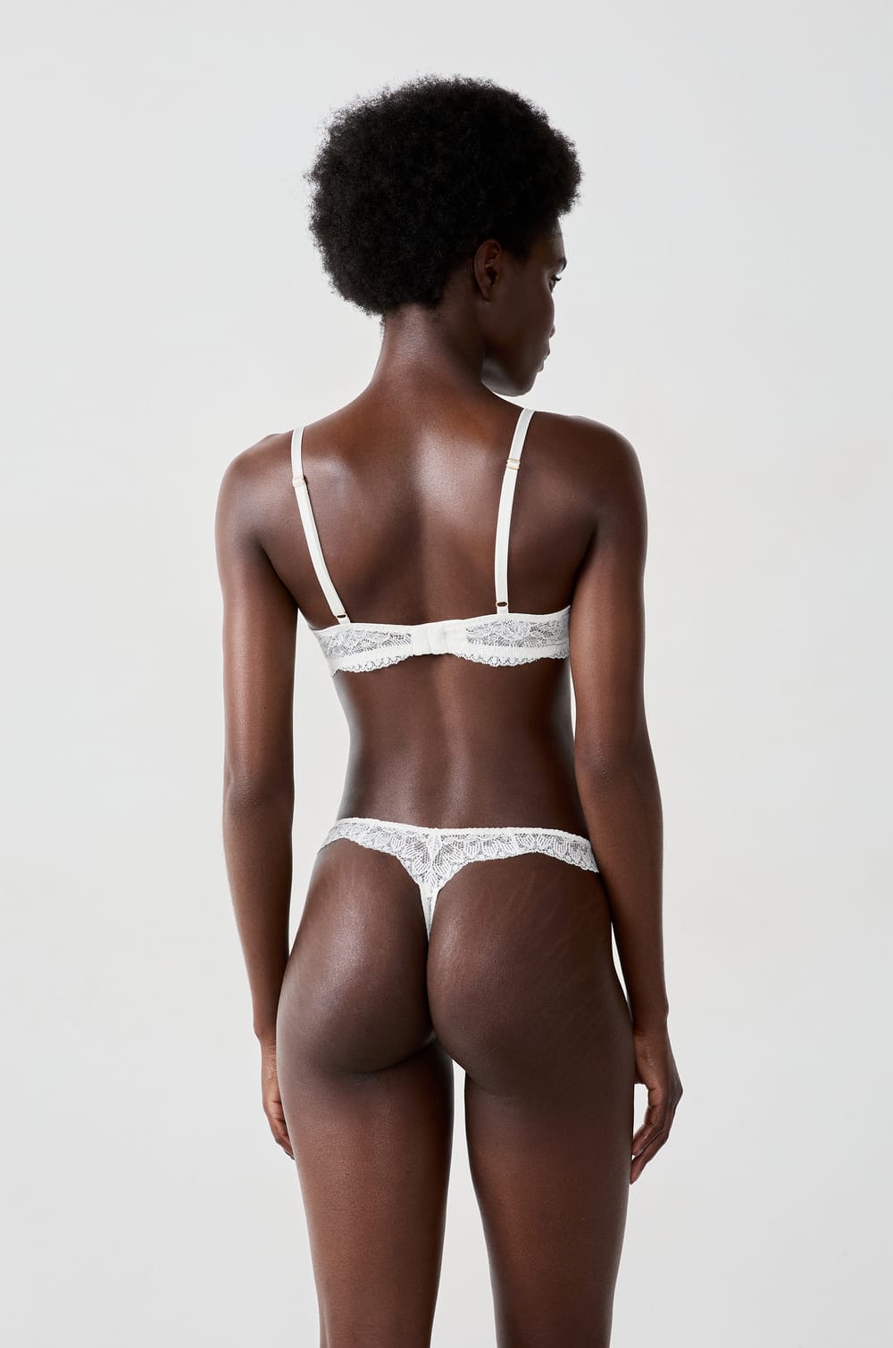 Lace Thong;${refinementColor}