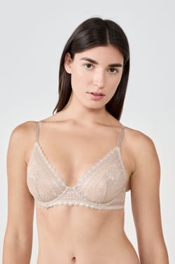 Soutien-gorge corbeille;${refinementColor}
