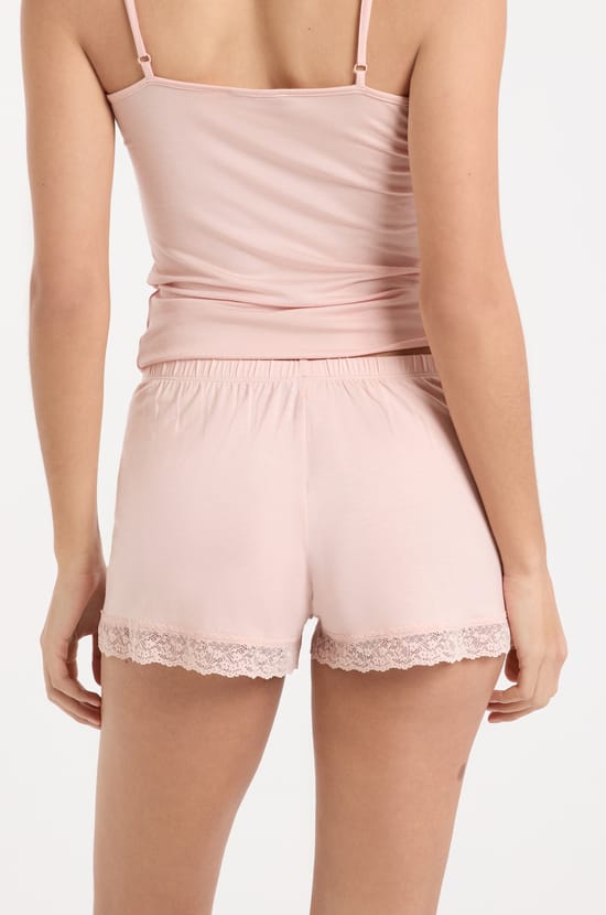 Short de pyjama avec d&eacute;tails dentelle;${refinementColor}