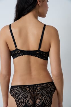 Wireless Lightly Lined Demi Bra;${refinementColor}