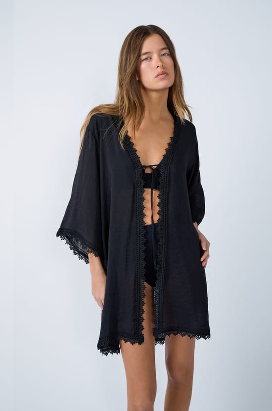 Kimono bords brod&eacute;;${refinementColor}