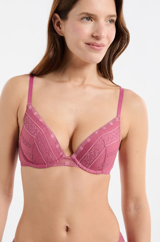 Bra N.2 - The Plunge Push-up in Lace;${refinementColor}