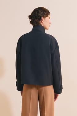 Trench court &agrave; col montant avec coton;${refinementColor}