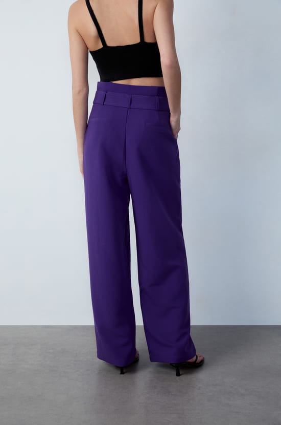 Pantalon large &agrave; nouer;${refinementColor}