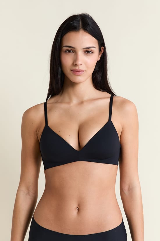 Wireless Lightly Lined Bra in Microfiber;${refinementColor}