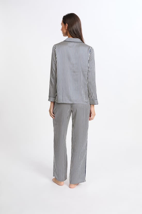 Pijama de dos piezas a rayas;${refinementColor}
