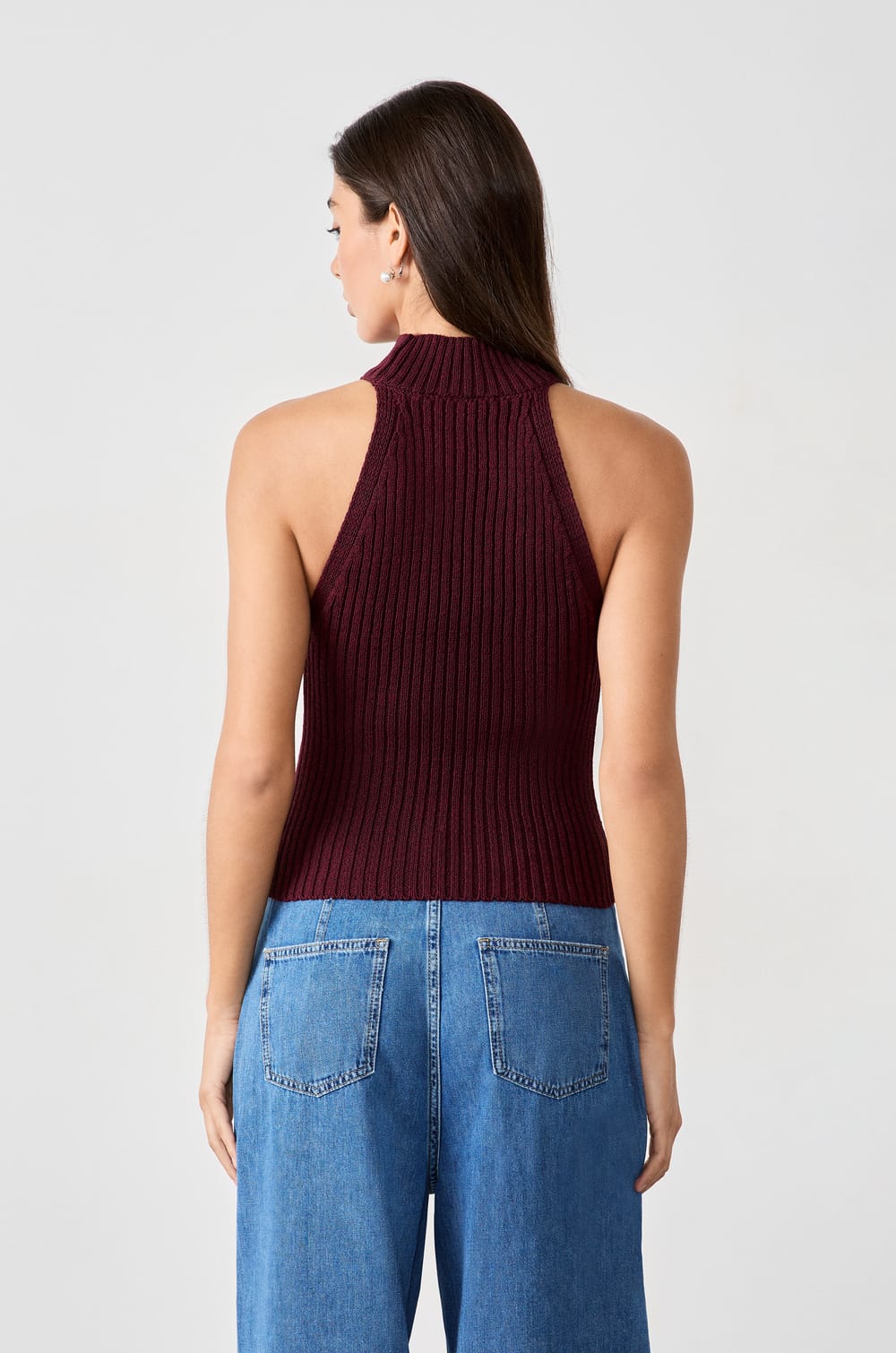 Sleeveless Ribbed Top;${refinementColor}