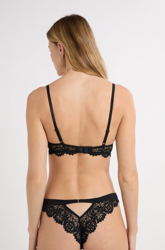 Bra No.2 - The Plunge Push-up;${refinementColor}