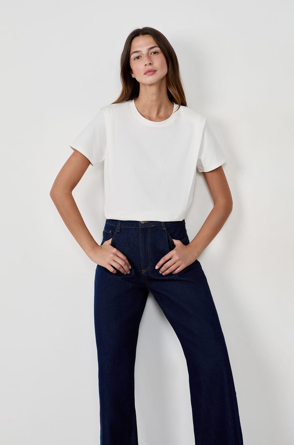 Short-sleeved cotton T-shirt;${refinementColor}