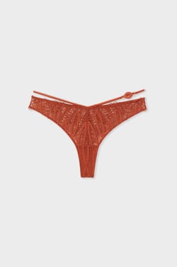 Tanga en dentelle;${refinementColor}